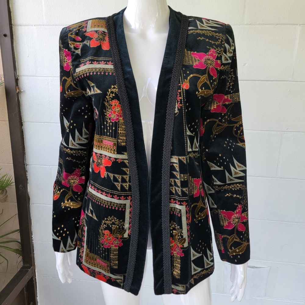 VTG 90s Tan Jay Black Velvet Jacket Floral Women 10 Boho Chic Whimsical Artsy